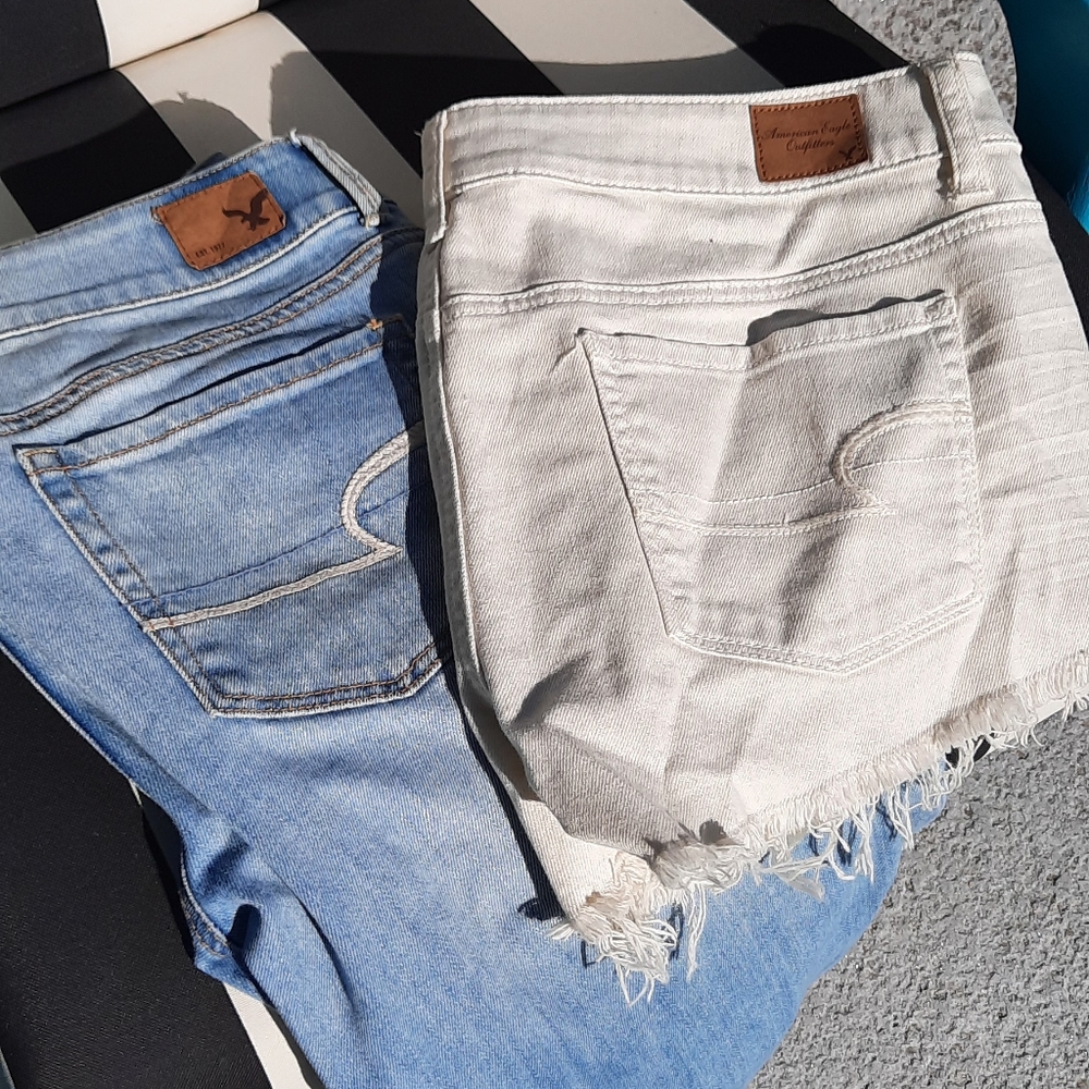 American Eagle bundle shorts and crop pants